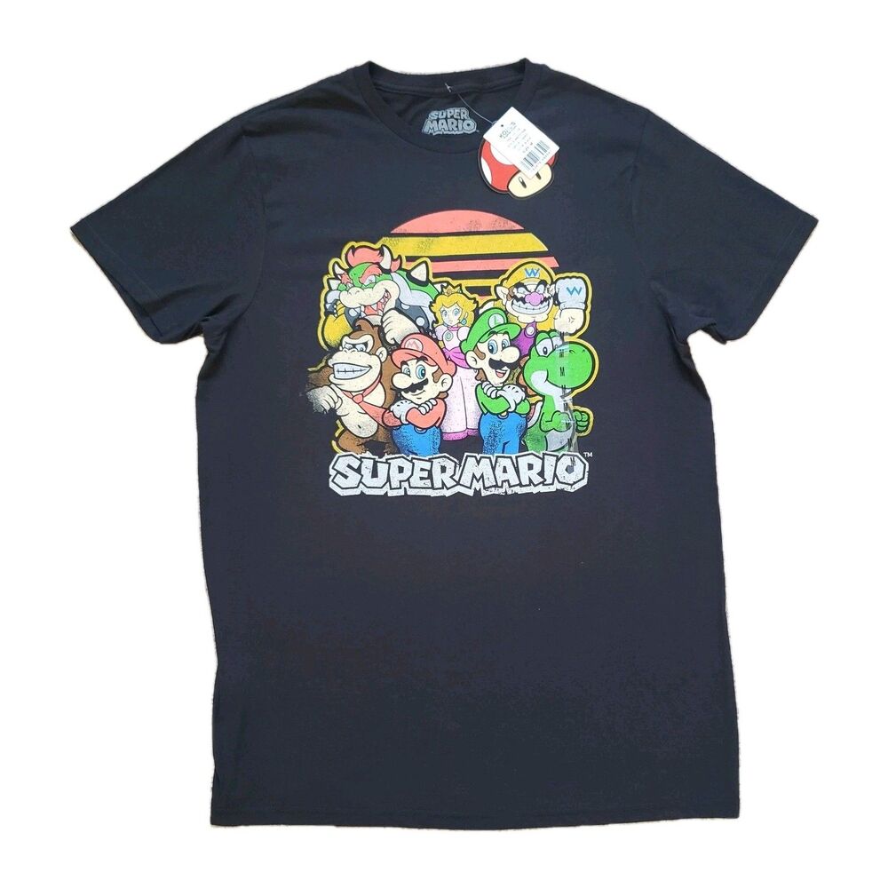 2021 NWT Super Mario Size Medium Mens Black Group Classic Nintendo T-Shirt NES